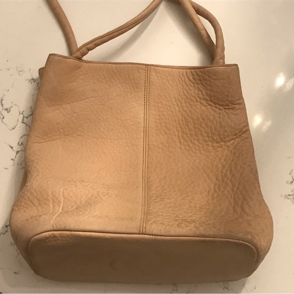 Vintage Leather Bag - Picture 6 of 9